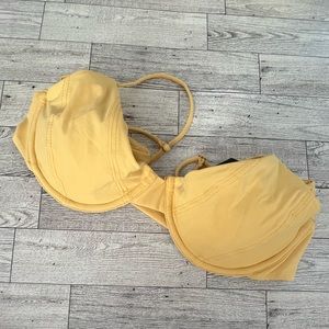 Tavik Apricot Underwire String Bikini Top. Small & Medium.